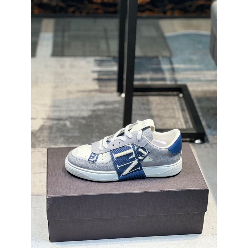 Valentino Sneakers
